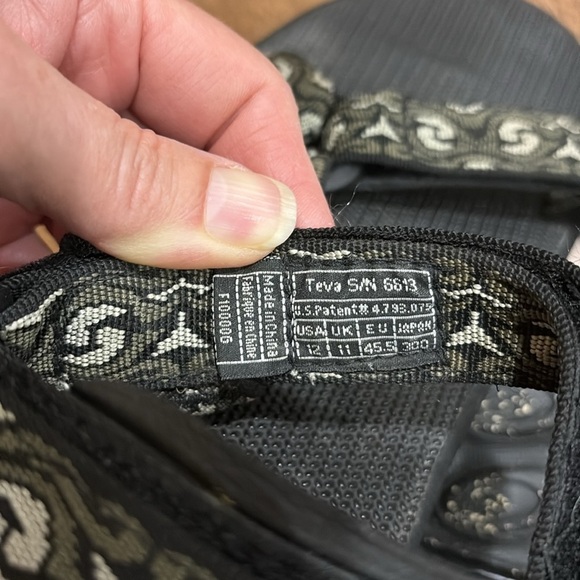 Teva sandals men 12. Hiking, outdoor shoes. Very good condition. - Picture 4 of 6